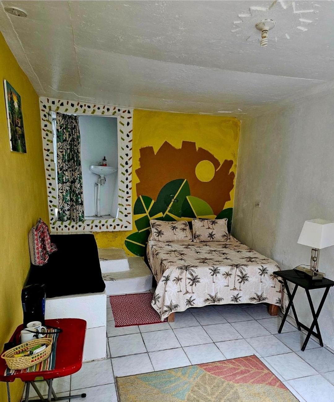 Irish Town Prince Valley Guesthouse מראה חיצוני תמונה