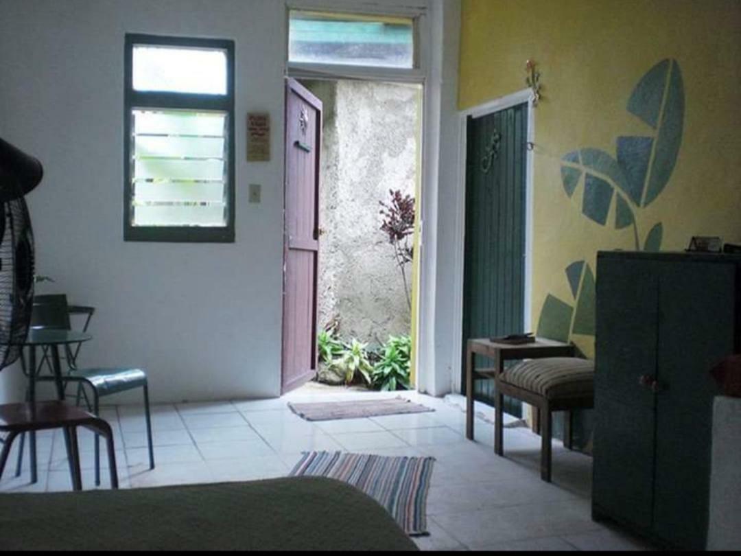 Irish Town Prince Valley Guesthouse מראה חיצוני תמונה