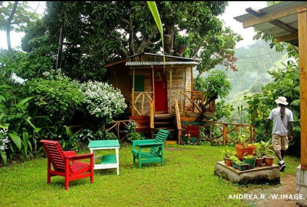 Irish Town Prince Valley Guesthouse מראה חיצוני תמונה