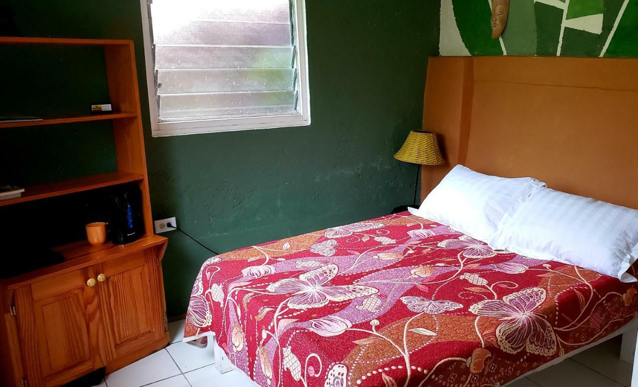 Irish Town Prince Valley Guesthouse מראה חיצוני תמונה