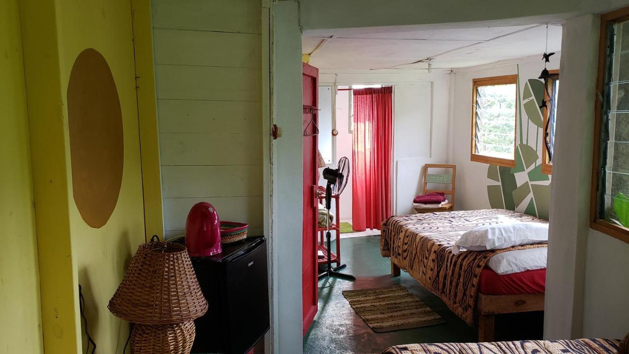 Irish Town Prince Valley Guesthouse מראה חיצוני תמונה
